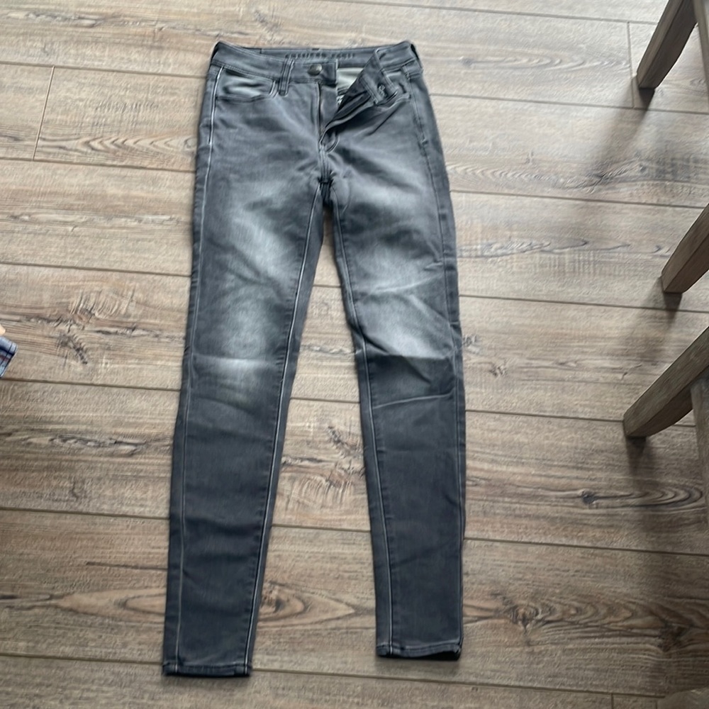 American Eagle skinny washed black jeans!